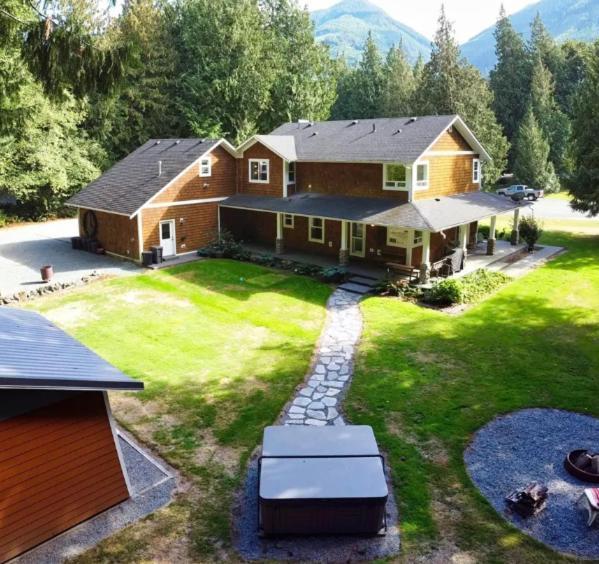 הוילה New Skagit Sunset Birdsview, Concrete, Wa מראה חיצוני תמונה